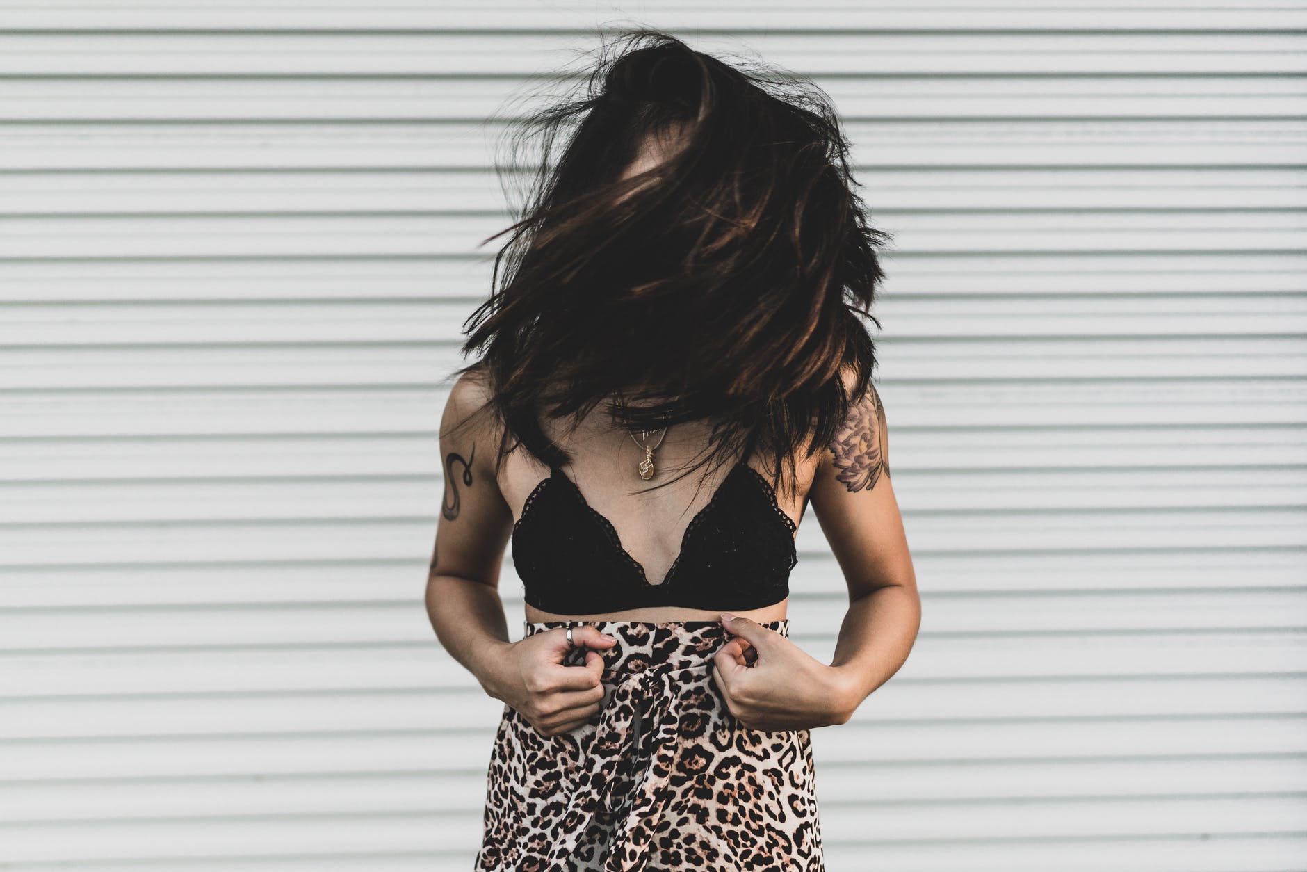 femme soutien gorge