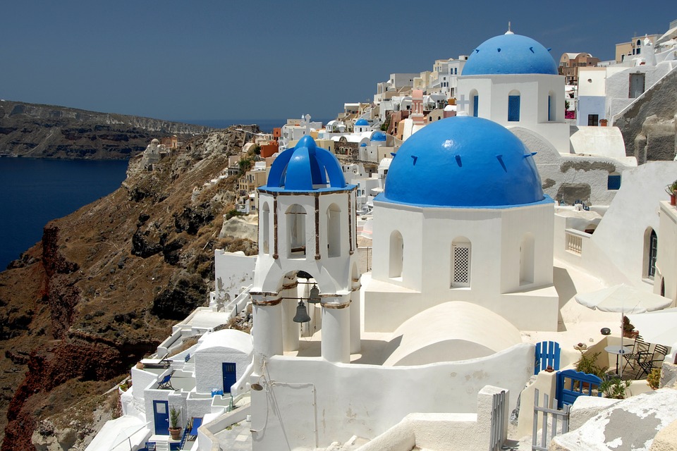 santorini-766679_960_720