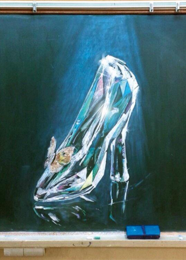 un-professeur-surprend-ses-eleves-en-realisant-10-extraordinaires-oeuvres-dart-sur-tableau-noir-3