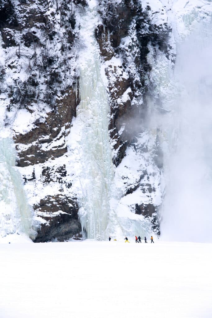 Montmorency Falls, Québec chute d'eau glacée